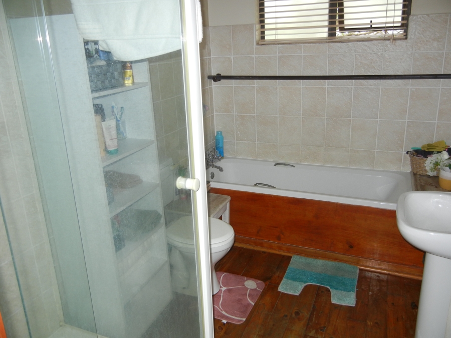 9 Bedroom Property for Sale in Winterstrand Eastern Cape